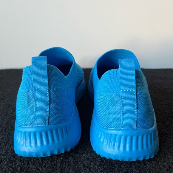 Srenket Women’s Blue Slip-On Lightweight Comfort Walking Shoes - Size 8/39 - Picture 4 of 9